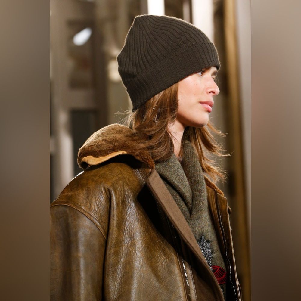 Ralph Lauren Collection Anniversary Olive Cashmere Shawl Collar Shield Sweater - Picture 8 of 16